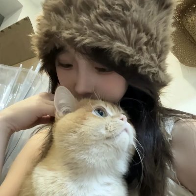 酷爱电影的庞波小姐